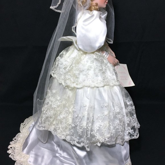 Jennifer Rose Bride Wedding Doll Sandra Kuck Hamilton Collection 18" Porcelain - Picture 4 of 12